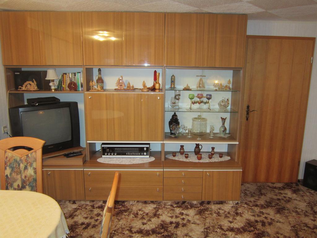 Haus Am Bach Arnsfeld Apartment Ruang foto