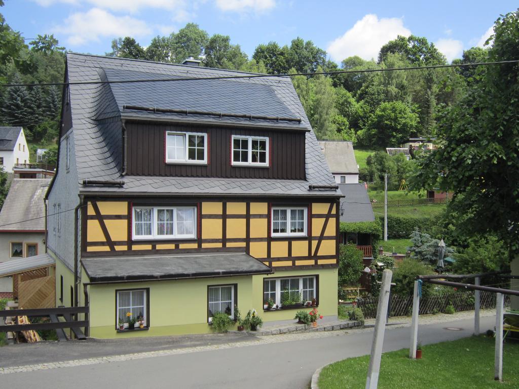 Haus Am Bach Arnsfeld Apartment Bagian luar foto