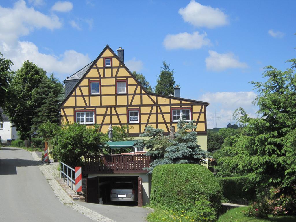 Haus Am Bach Arnsfeld Apartment Bagian luar foto